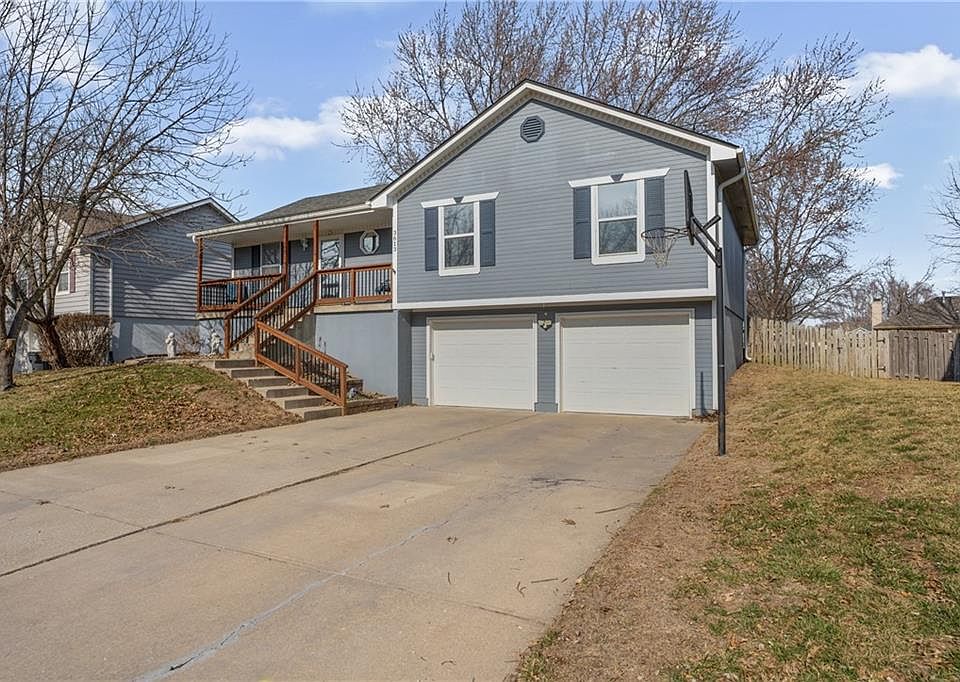 1st image of 3613 NW Pier Ct