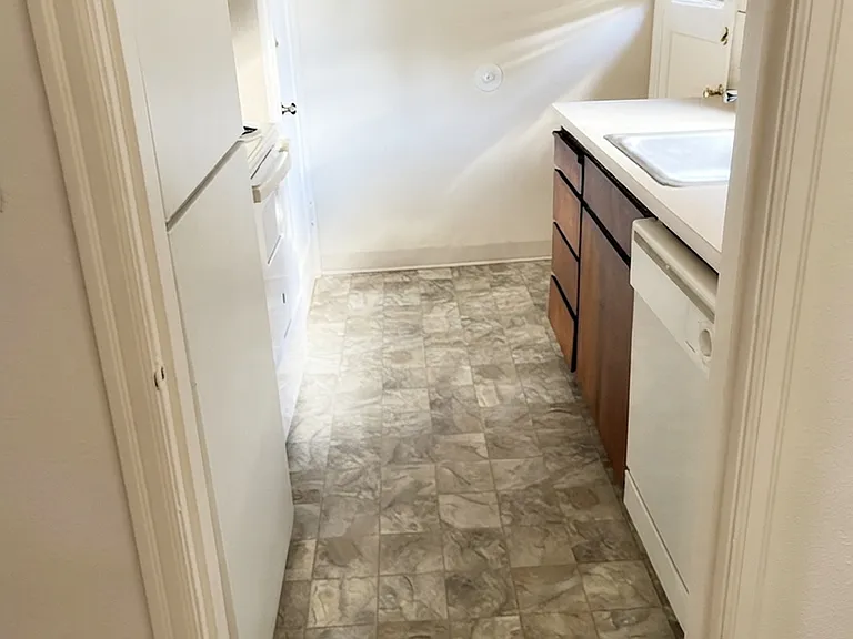 22-38 NE 17th Ave — Photo 6