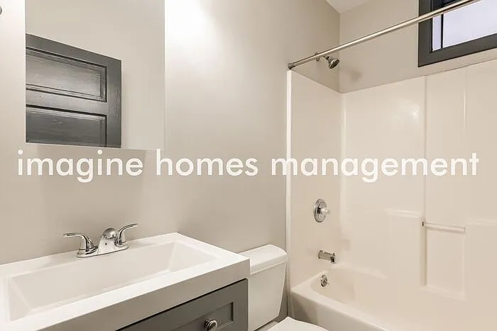 4171 Castleman Ave — Photo 12