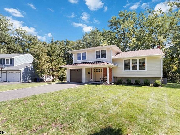 2nd image of 37 Spring Garden Dr