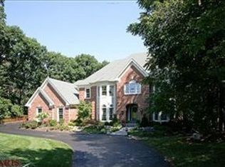 16519 Kingspointe Lake Ln, Chesterfield, MO 63005