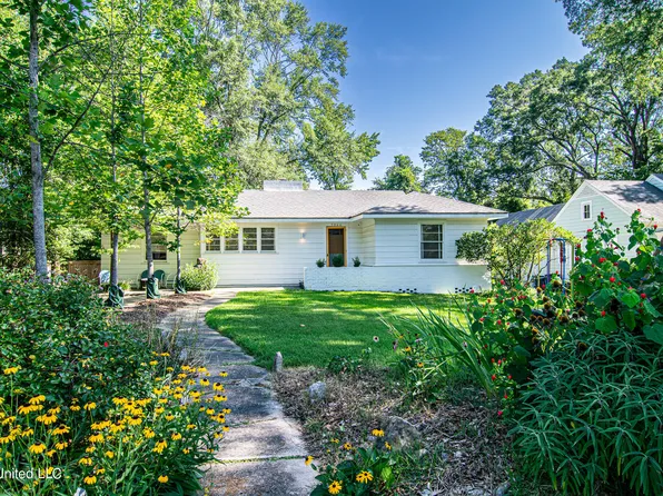 1044 Manship St, Jackson, MS 39202