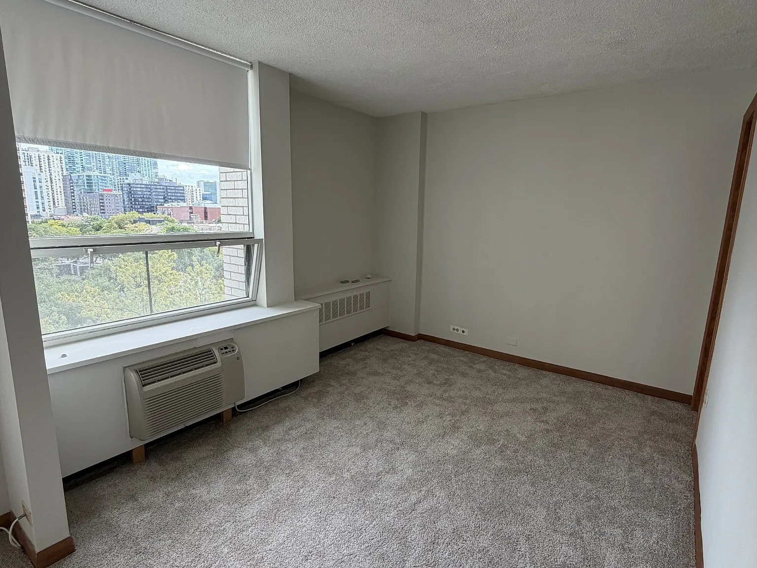 2 bed, $2,650 — Photo 3