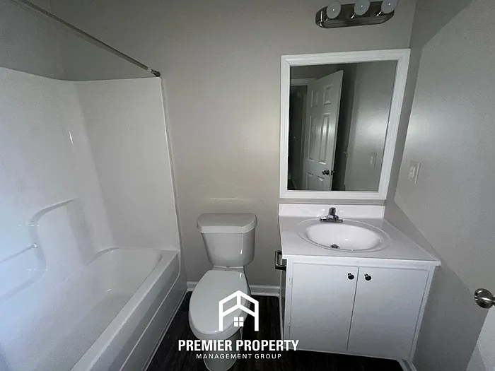 10088 Chariden Dr — Photo 10