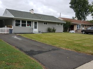 817 Dunbury Rd, Fairless Hills, PA 19030