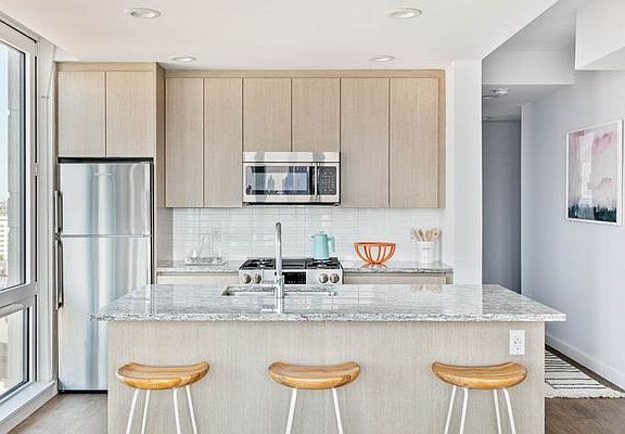 3rd image of 22-44 Jackson Ave #4401