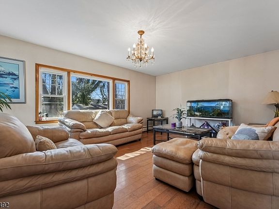 3rd image of 140 Francisco Avenue