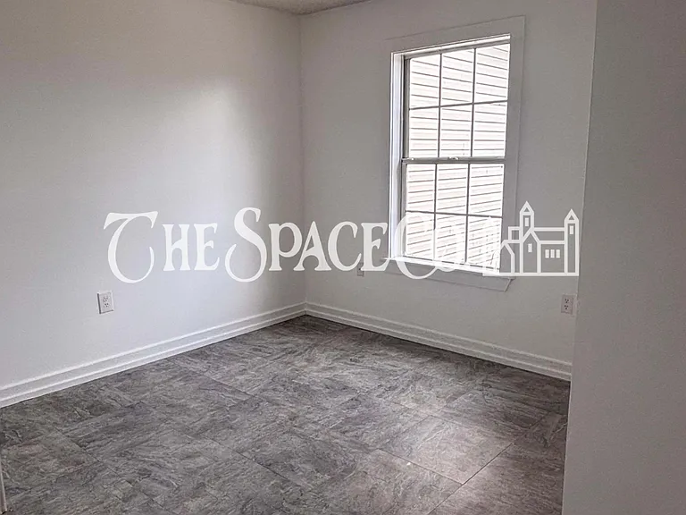 3000 Chicora Ave #4 — Photo 5