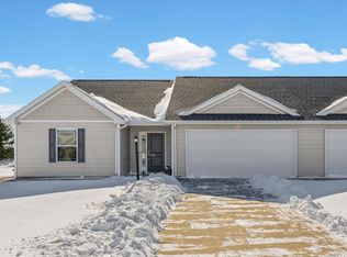 610 Sedgegrass Dr, Champaign, IL