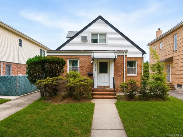 76-53 172nd Street, Fresh Meadows, NY 11366