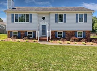 7570 Glenn Ferry Rd, Pfafftown, NC 27040