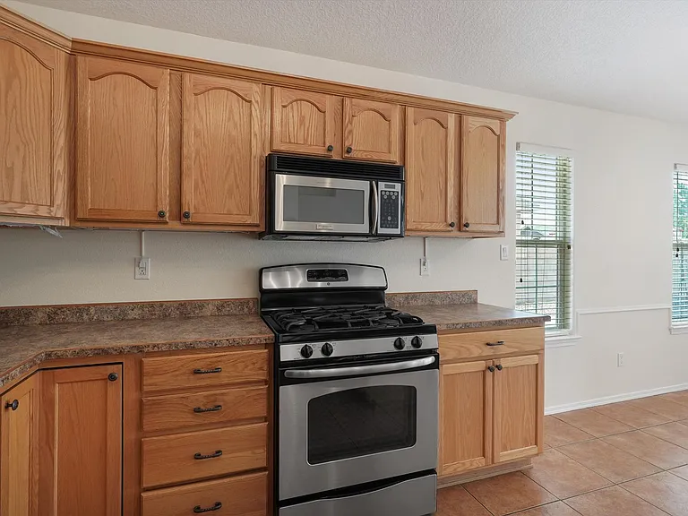 8620 Casa Verde Ave NW — Photo 6