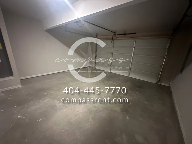 107 Squarewood Ln — Photo 23