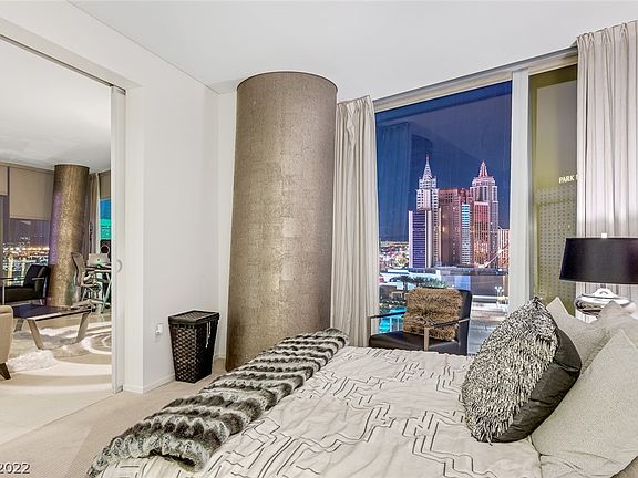 2nd image of 3726 Las Vegas Blvd S Unit 1408
