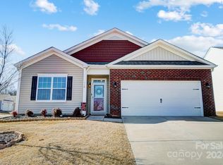 110 Drury Ln, Mooresville, NC 28115