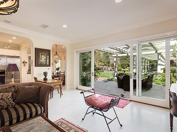 4th image of 1025 Cheshire Hills Ct
