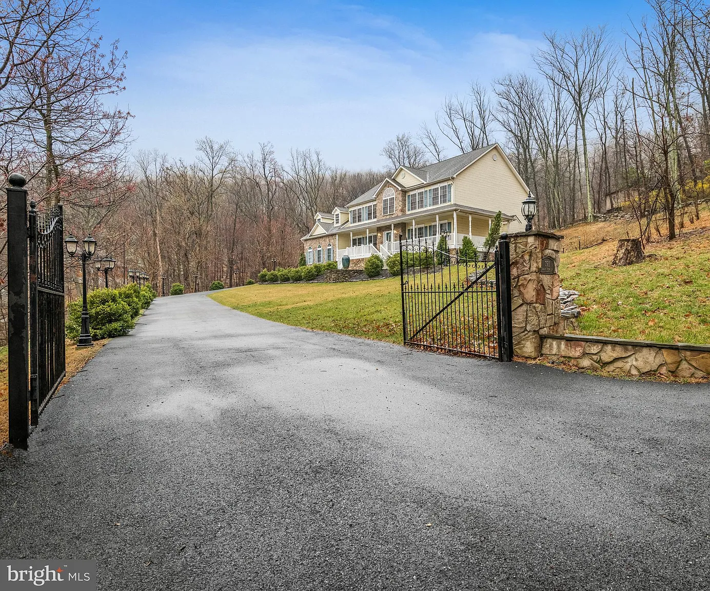 191 Wrens View Ln photo 1