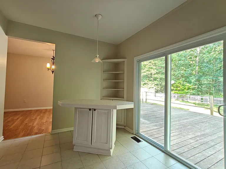 88 Devon Rd — Photo 9