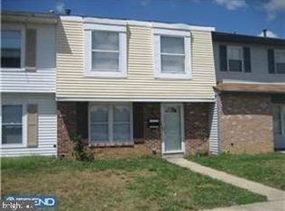 28 Magnolia Ct, Sicklerville, NJ 08081