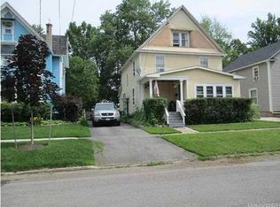 76 Grant St, Lockport, NY 14094