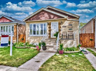 5031 S Laramie Ave, Chicago, IL 60638