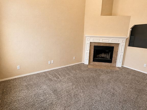 4th image of 2701 John Porter Dr