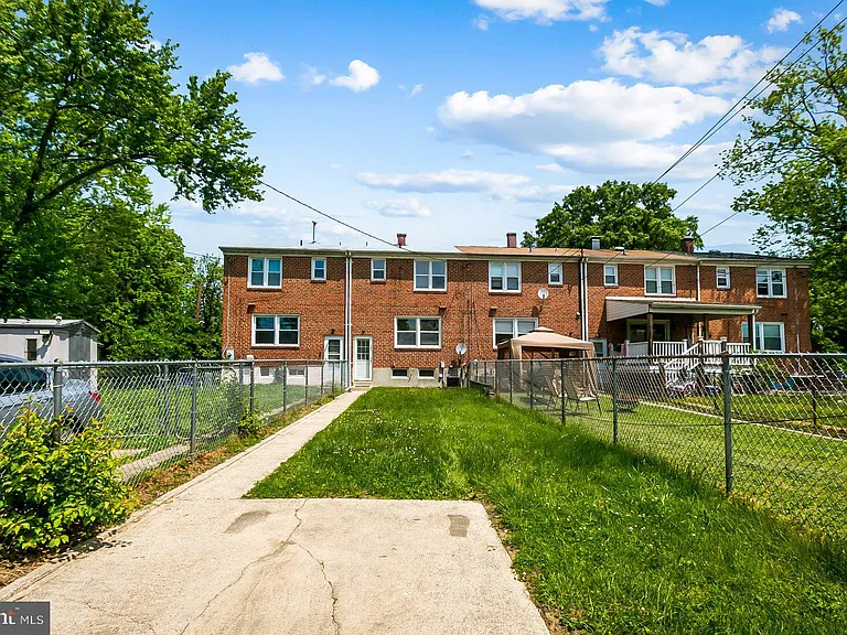 202 Cove Rd — Photo 21