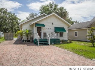 813 Live Oak St, New Smyrna Beach, FL 32168