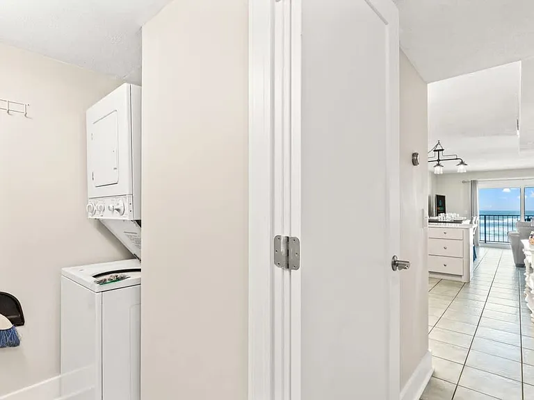 Laundry Room Cabinet