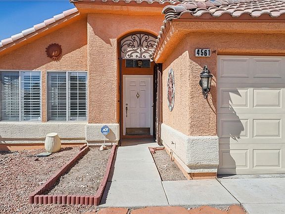 5th image of 4561 Blue Royal Dr