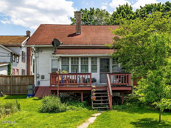 5th image of 284 Walnut St