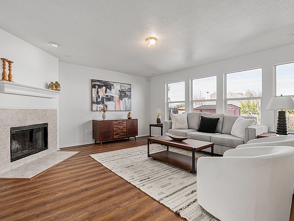 5th image of 4816 Star Ridge Dr