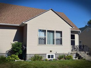 907 S 2nd St, Norfolk, NE 68701