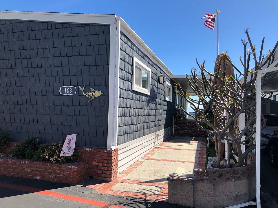 1st image of 103 Dolphin Dr