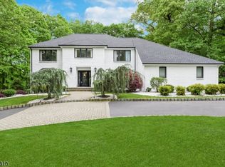 3 Timber Ridge Dr, Warren, NJ 07059