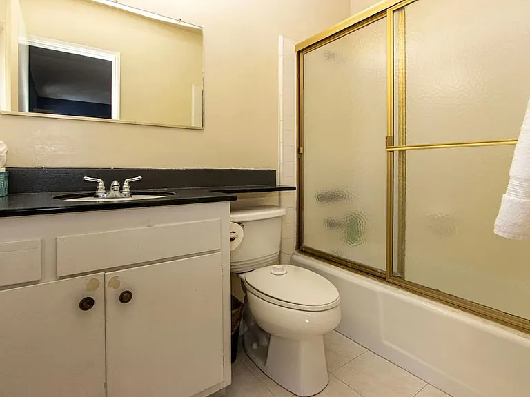 3724 Kelton Ave #4-1 — Photo 4
