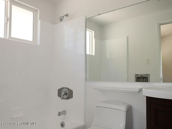 5th image of 2531 Thames St