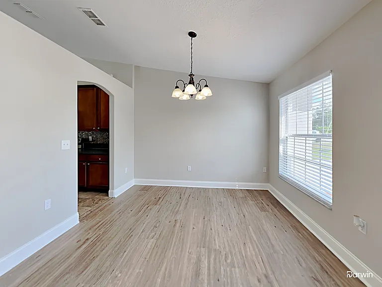 405 Danube Way — Photo 7