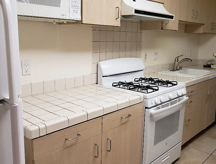 2056 Hornblend St #2056 — Photo 5