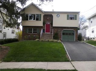 81 Pleasant Ave, Edison, NJ 08837
