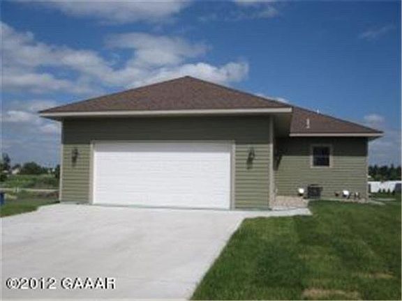 2nd image of 944 Abbygail Drive NW