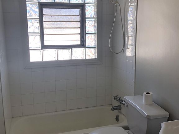 5th image of 6619 Montana Ave