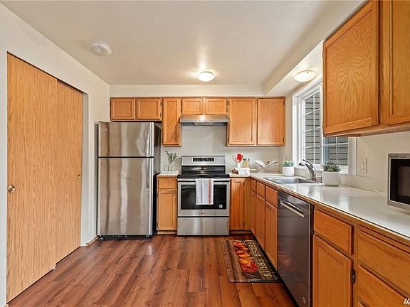 5th image of 10226 NE 129th Ln