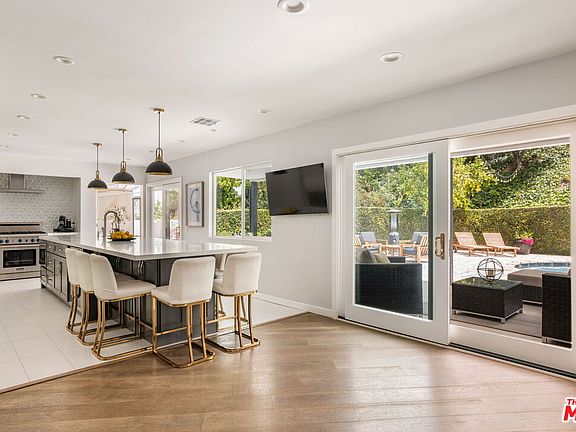 5th image of 3450 Castlewoods Pl