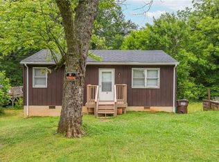 618 Wesley Dr, High Point, NC 27260