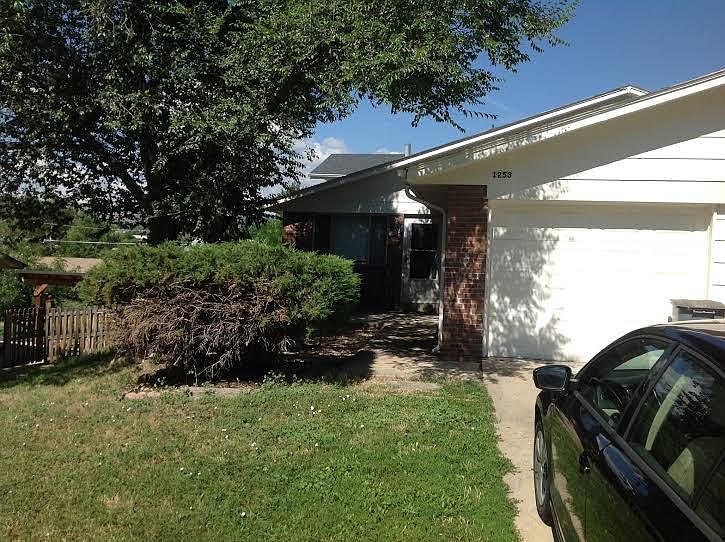 1 car garage + driveway and street parking
