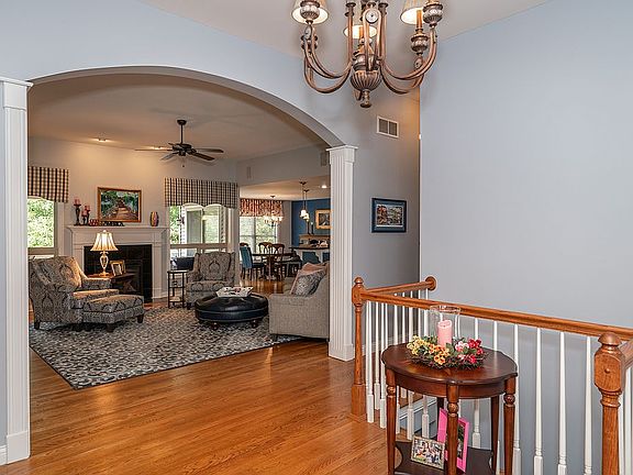 2nd image of 4351 Saint Cloud Way