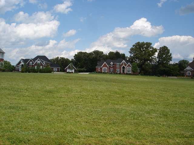 1st image of 968 Stonebridge Cir