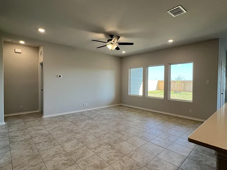 14611 Flatiron Clf — Photo 35