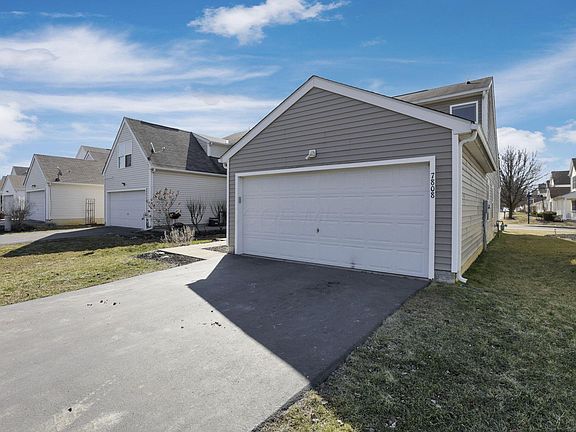 3rd image of 7808 Freesia St #277